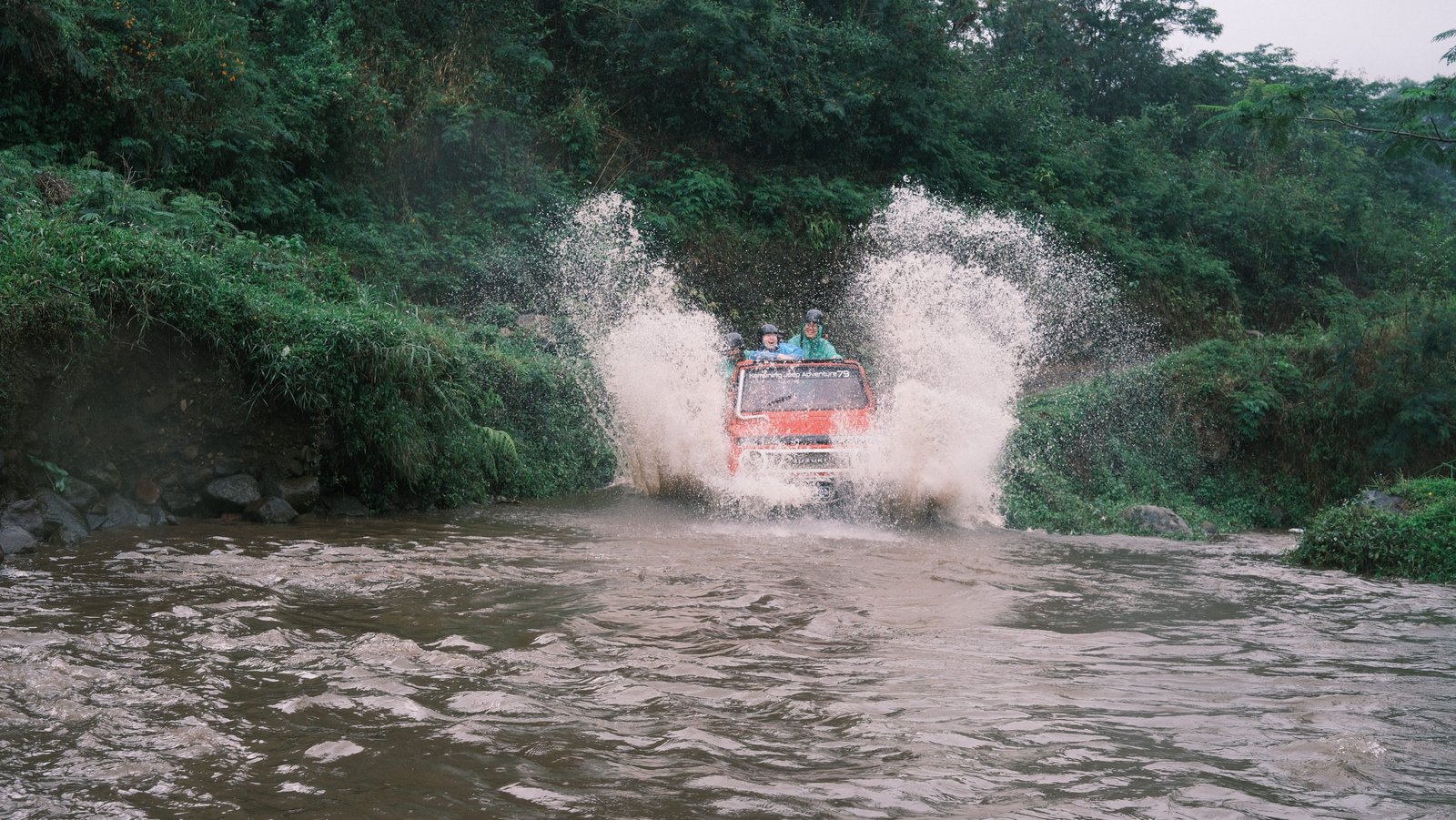 LOVELY SOLO ADVENTURE